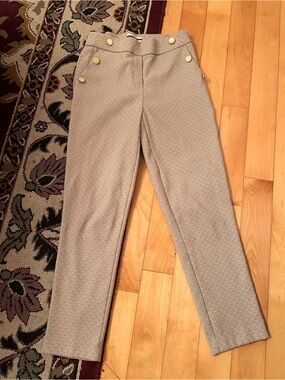 2/40$🛒✨Jules & Leopold Beige Textured Pants with Gold Buttons